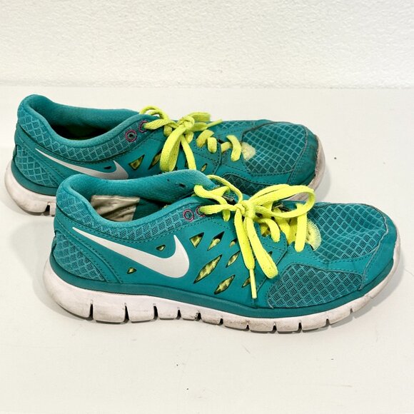 Nike Flex Athletic Running Shoe Turquoise Blue Low Top Lightweight Womens Sz 6.5 - Picture 1 of 9